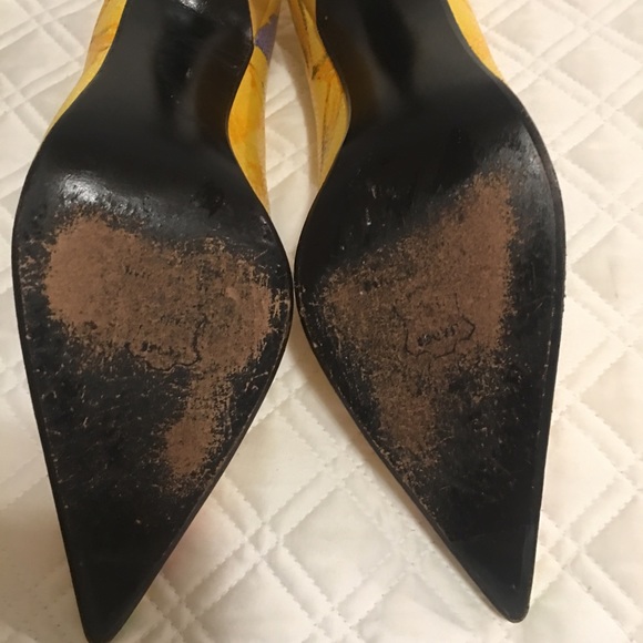 STUART WEITZMAN - Picture 4 of 4